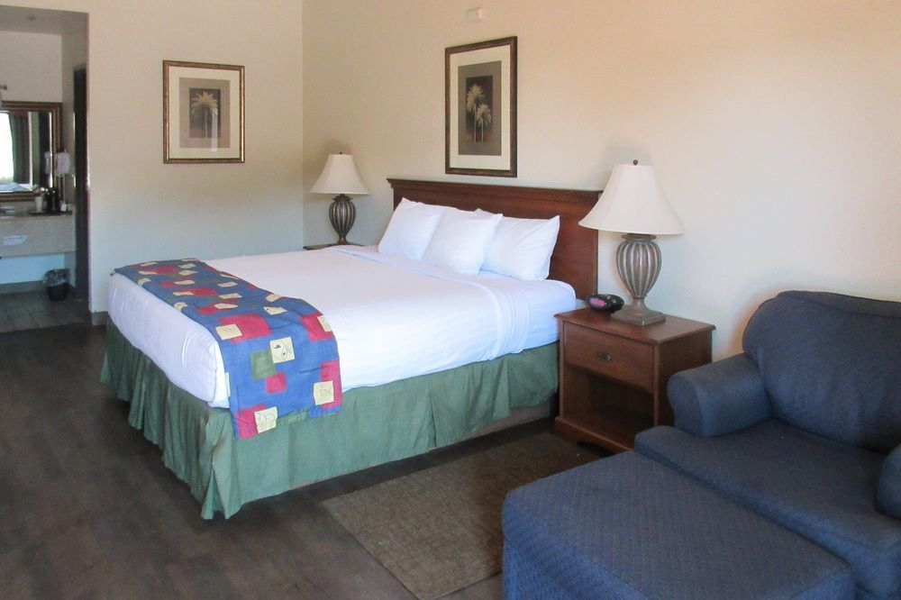 Quality Inn Benson I-10 Exit 304 Экстерьер фото