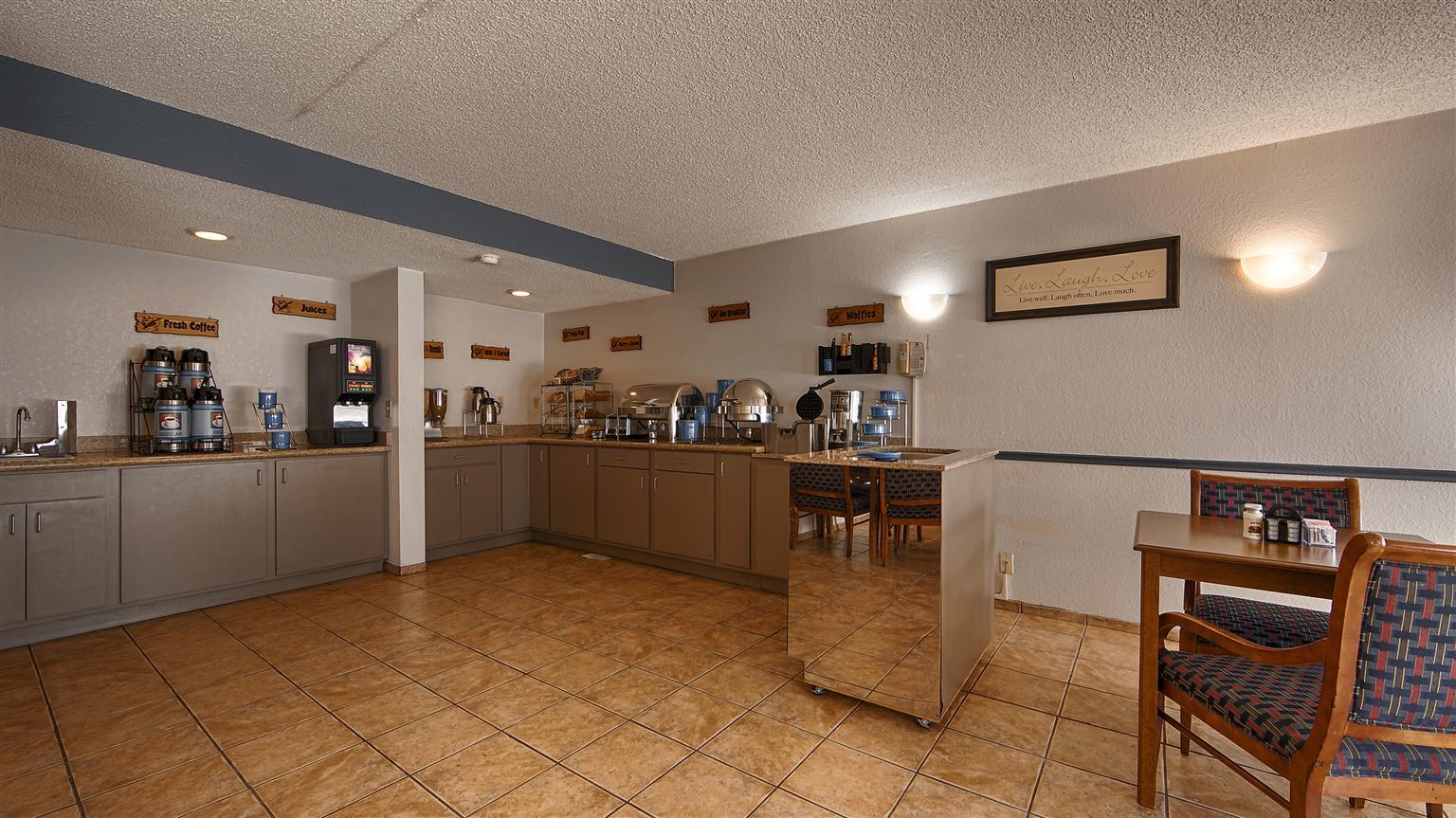 Quality Inn Benson I-10 Exit 304 Экстерьер фото